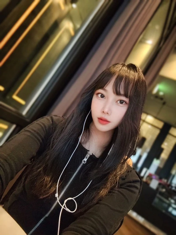 孫芸芸實照_14