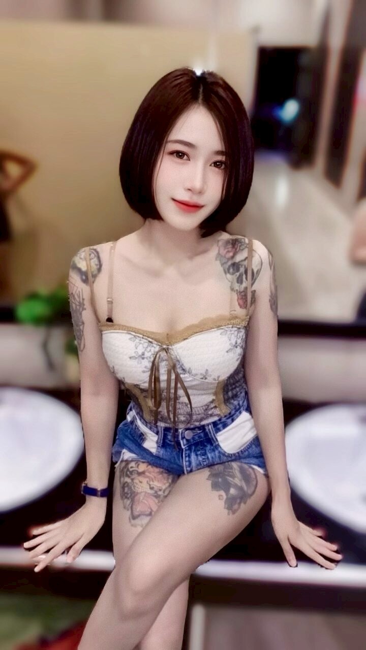 俏麗妞實照_25
