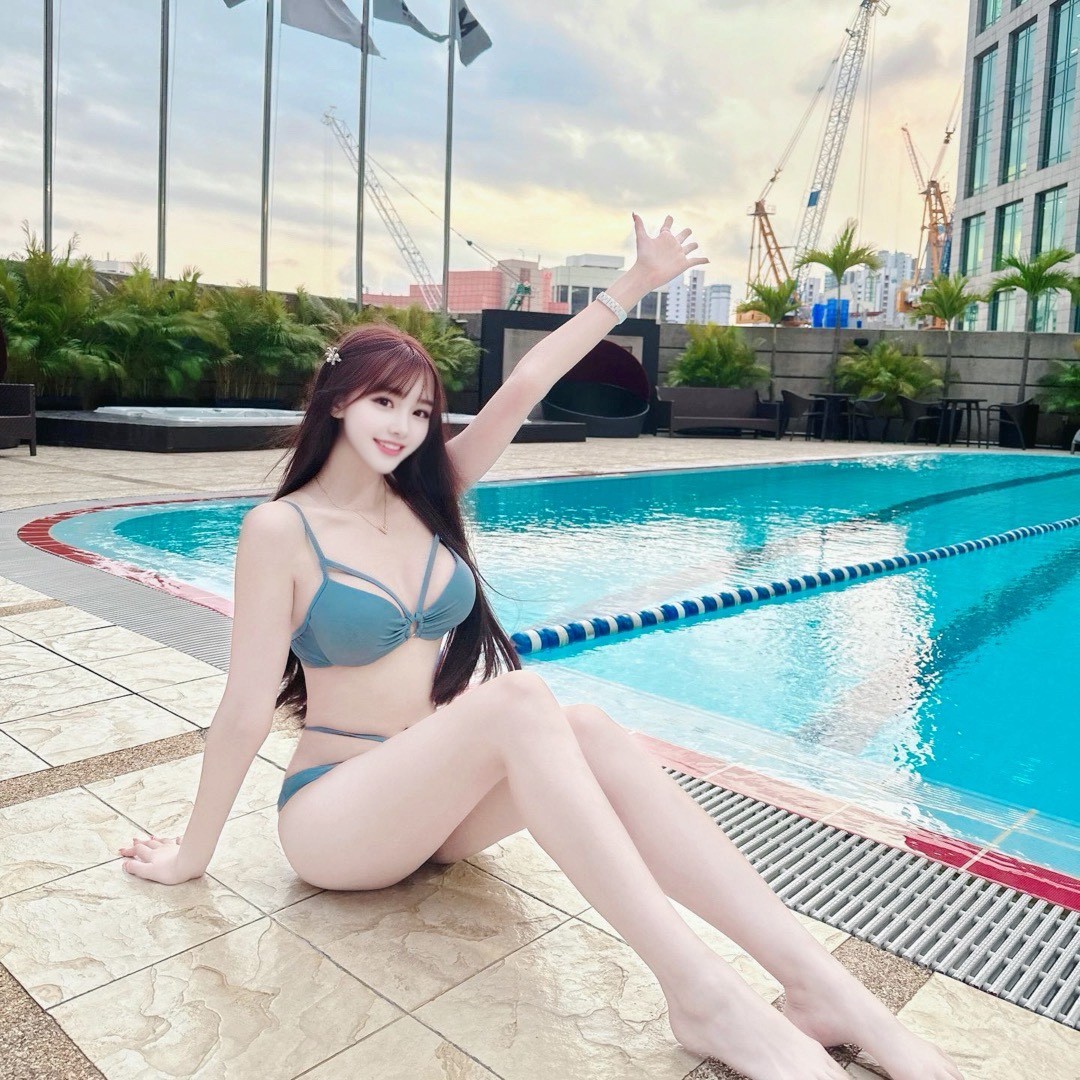 新井優實照_8