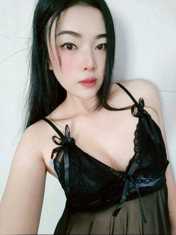 貝拉實照_4