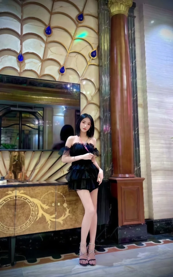 晴小莓實照_5