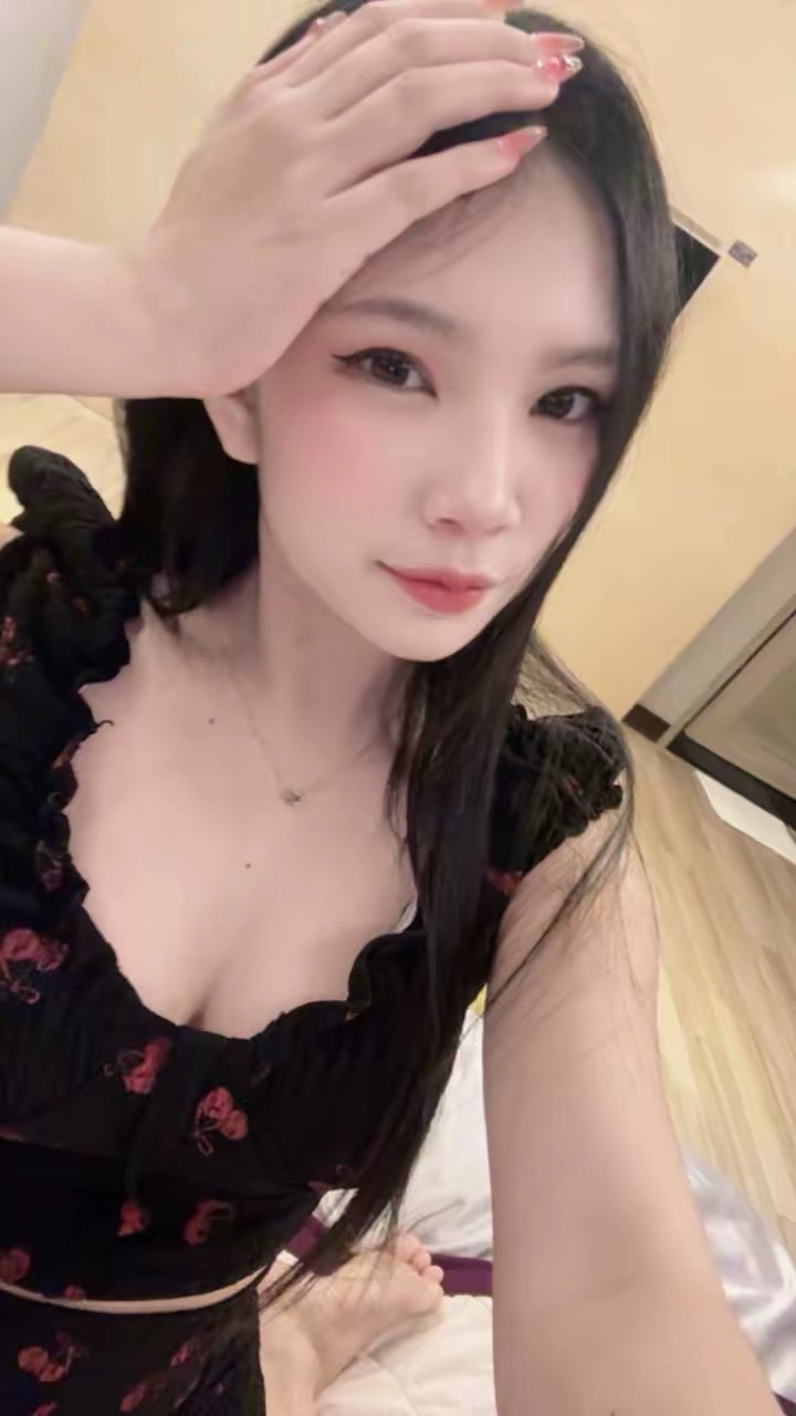 李友娜實照_16